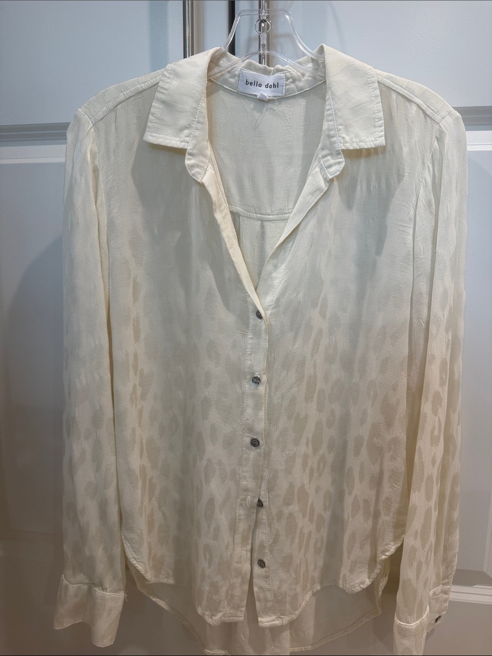 Bella Dahl cream blouse